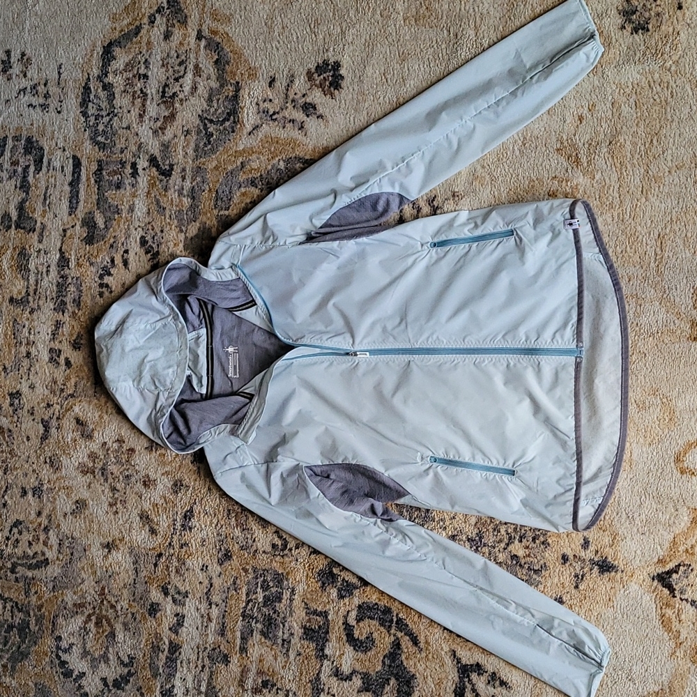 Smartwool Women's Merino Sport Ultra-Light Hoodie- size small